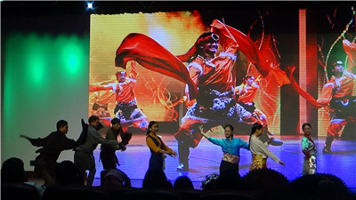 少數(shù)民族大學(xué)生共享向陽(yáng)生涯經(jīng)驗(yàn)