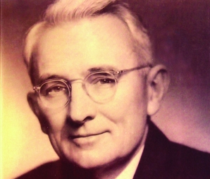 商界大佬告訴你永遠(yuǎn)不會(huì)過(guò)時(shí)的8條規(guī)則