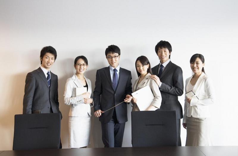 白領(lǐng)“裸辭”背后的反思