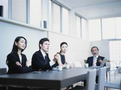 向陽(yáng)生涯職業(yè)規(guī)劃：職業(yè)發(fā)展找準(zhǔn)問(wèn)題用力點(diǎn)，不要瞎較真