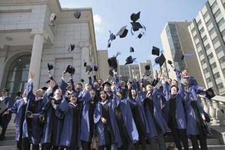 研究生進(jìn)入職場更迷茫？選擇出路當(dāng)靠自己